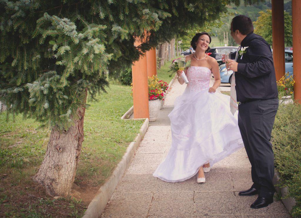 poročna fotografija_vsezaporoko_poroke v sloveniji_weddings photography_najbolj&scaron;i poročni fotograf_roman bor_velenje_events_fotografiranje porok_nasveti za fotografiranje_fotografiranje nosečk_družinsko fotografiranje_portretna fotografija_fotografiranje otrok_fotografiranje družin_nosečni&scaron;ka fotografija_komercialna fotografija_