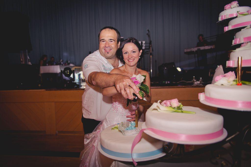 poročna fotografija_vsezaporoko_poroke v sloveniji_weddings photography_najbolj&scaron;i poročni fotograf_roman bor_velenje_events_fotografiranje porok_nasveti za fotografiranje_fotografiranje nosečk_družinsko fotografiranje_portretna fotografija_fotografiranje otrok_fotografiranje družin_nosečni&scaron;ka fotografija_komercialna fotografija_