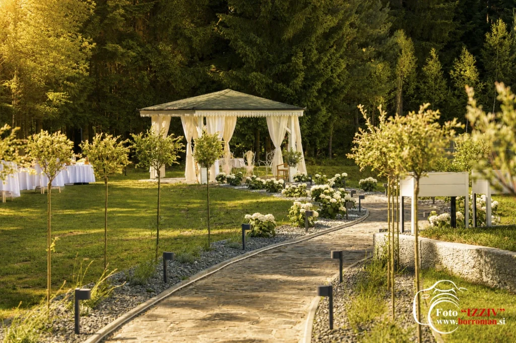 poroka-linasi-resort-poročni-fotograf-005